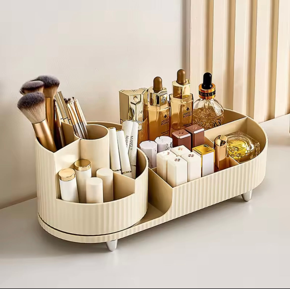 Makeup organiser